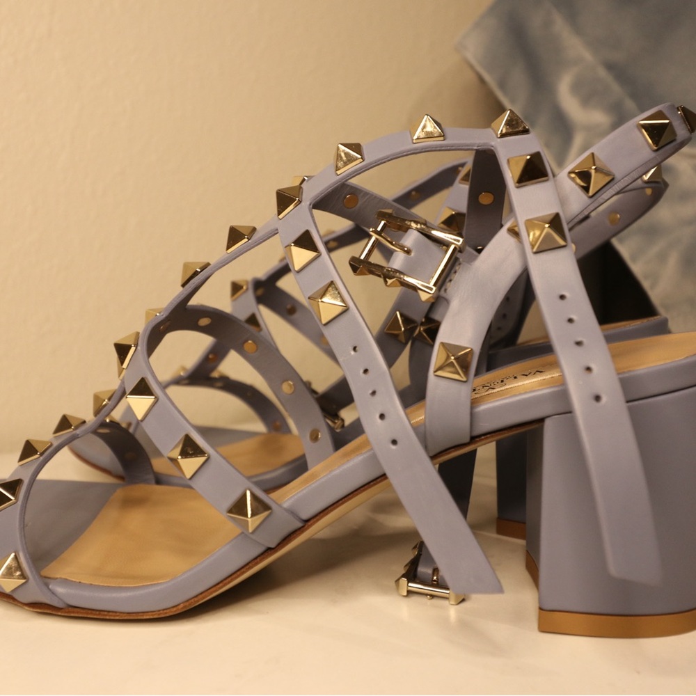 Valentino Women's Light Purple Studded Sandals - Picture 4 of 8